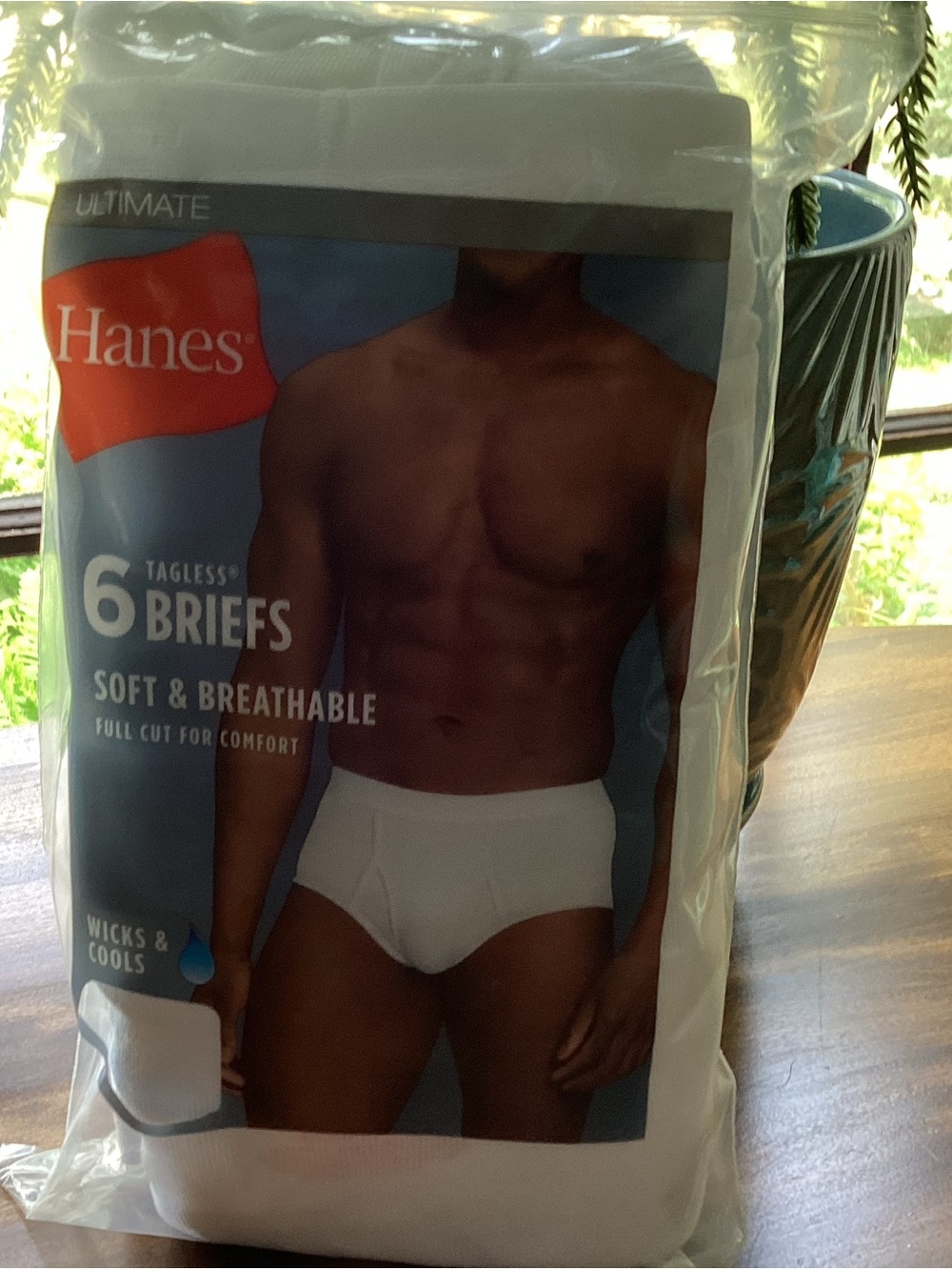 Hanes Men’s Tagless Briefs - White (6 Pack) Medium NWT - Picture 3 of 3